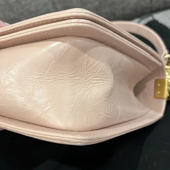 Chanel Quilted Boy Flapbag in Nude Pink w/Gold / RARE EUC - Picture 6 of 15